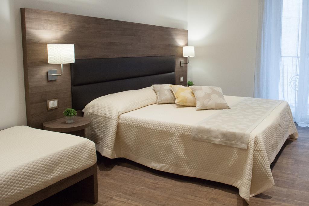Magnifica Luxury Suites Assis Exterior foto