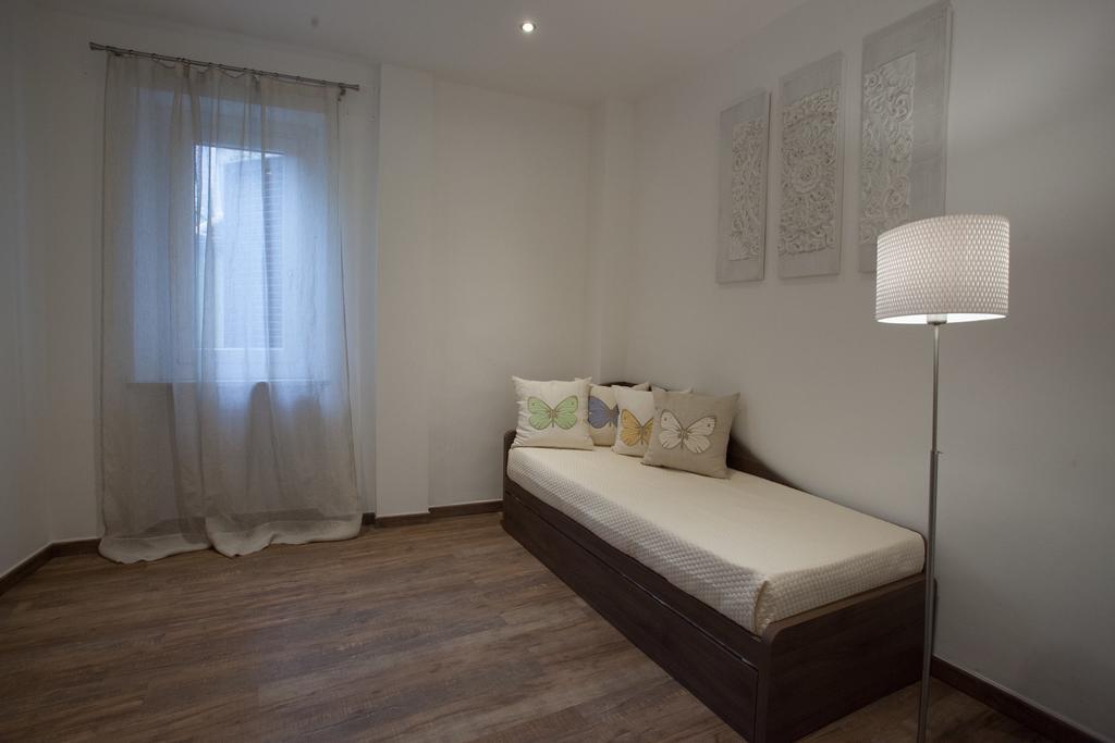 Magnifica Luxury Suites Assis Exterior foto